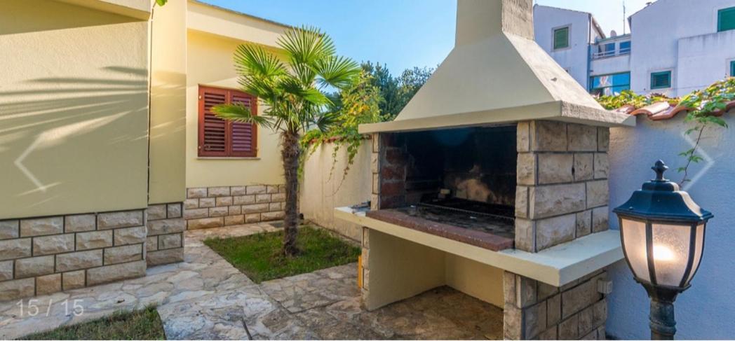 Villa Kuca Za Odmor Sveti Filip i Jakov Esterno foto